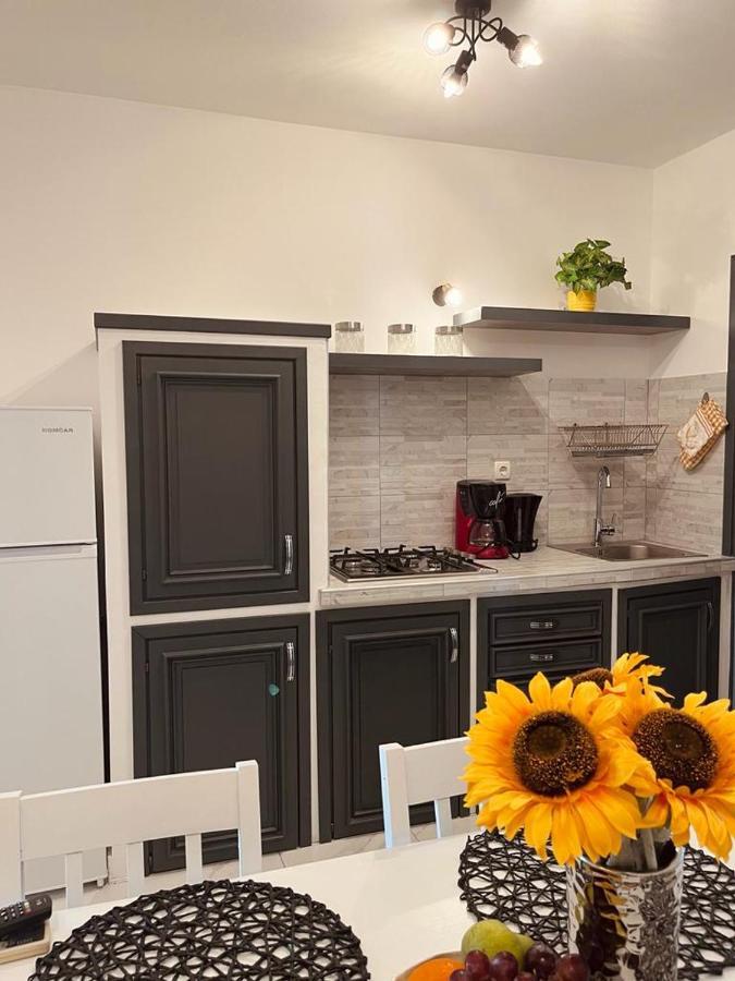 Pomerino Apartmans ภายนอก รูปภาพ