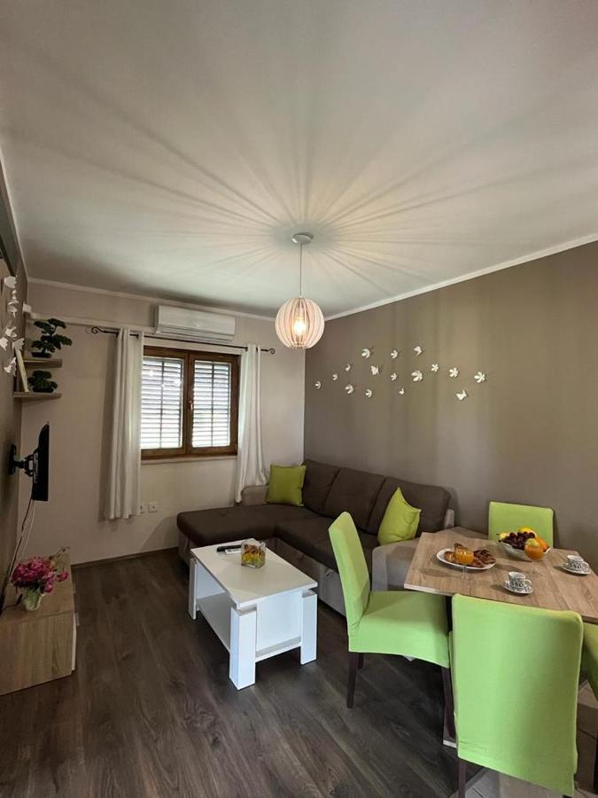 Pomerino Apartmans ภายนอก รูปภาพ