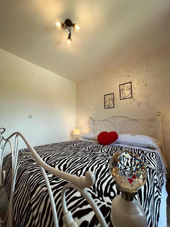 Pomerino Apartmans ภายนอก รูปภาพ